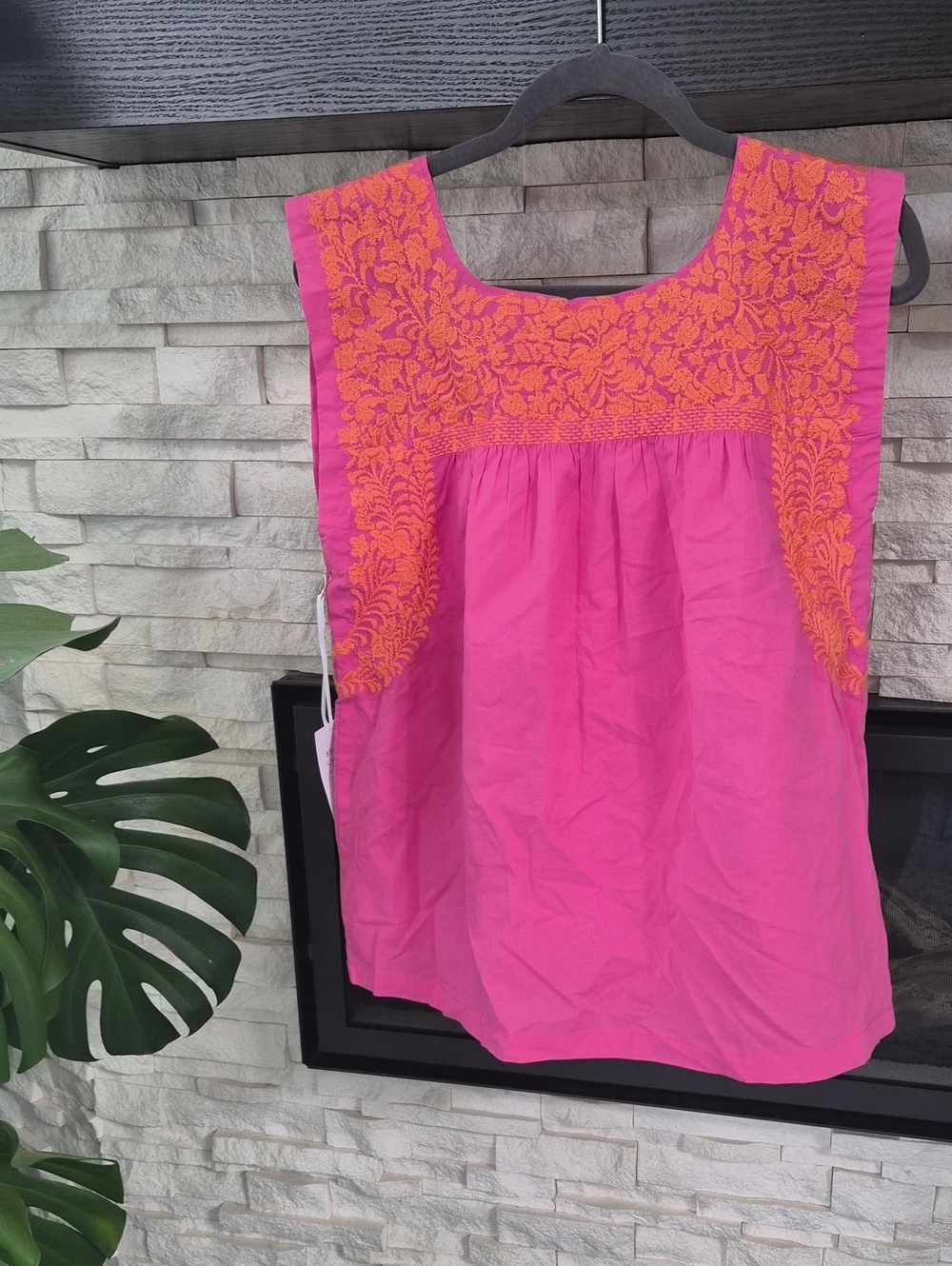 NWT J Marie Embroidered Top Size Small Retail $102 Pink Orange - Picture 4 of 5